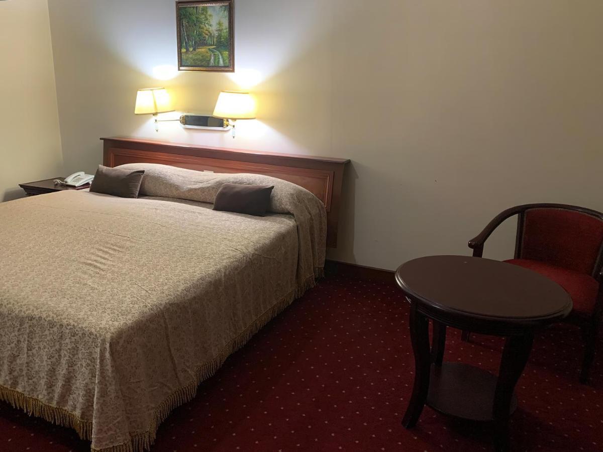 Reikartz Majestic Samarkand Hotel Екстериор снимка